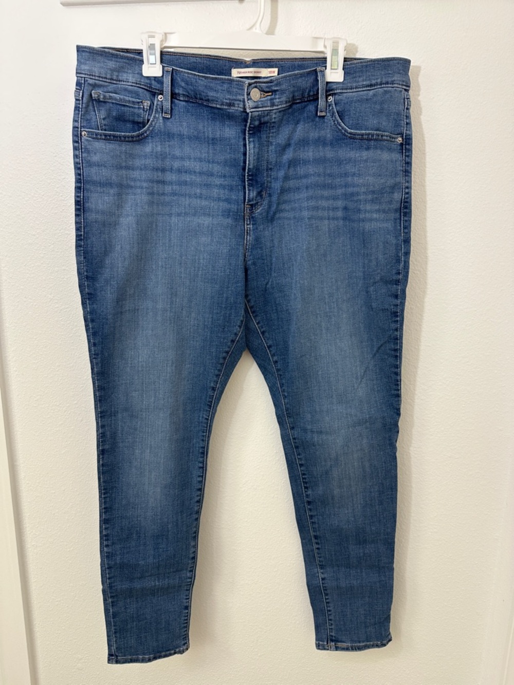 Levi Strauss 721 High-Rise Skinny Denim Jeans 18W Like New Levi’s Pants